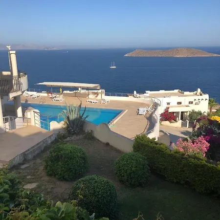 Villa With Magical View Of The Aegean Sea